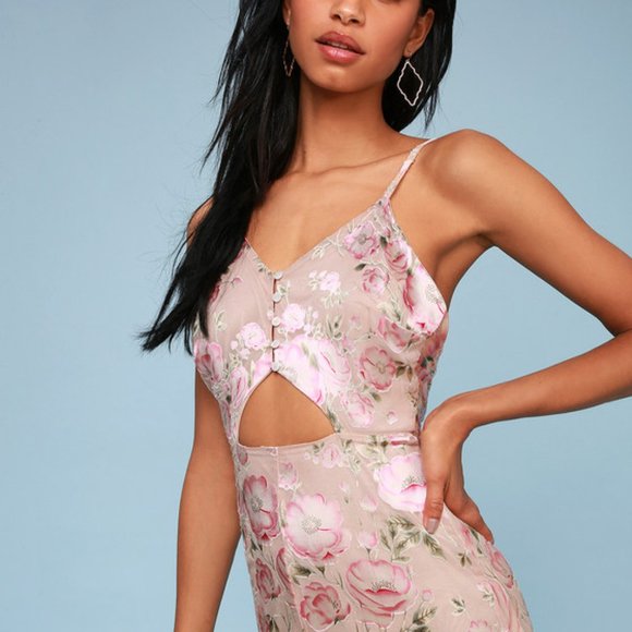 Lulus Silk Cutout Maxi Dress - Picture 4 of 4